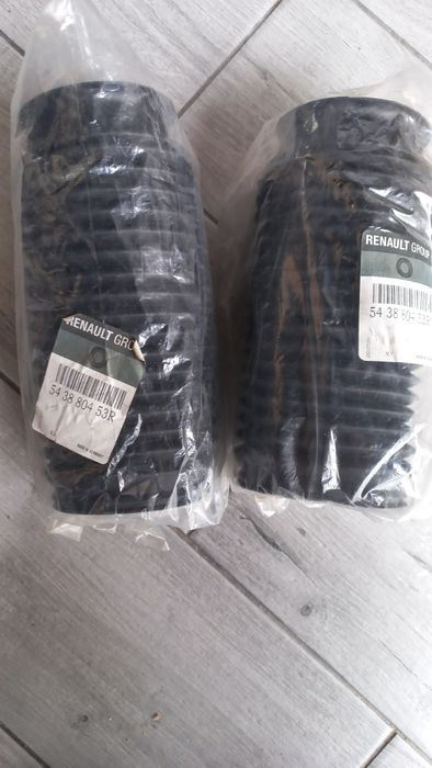 Продам пыльники амортизатора на Рено Мастер3