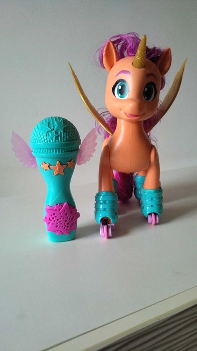 My litle pony suny  canta e dança