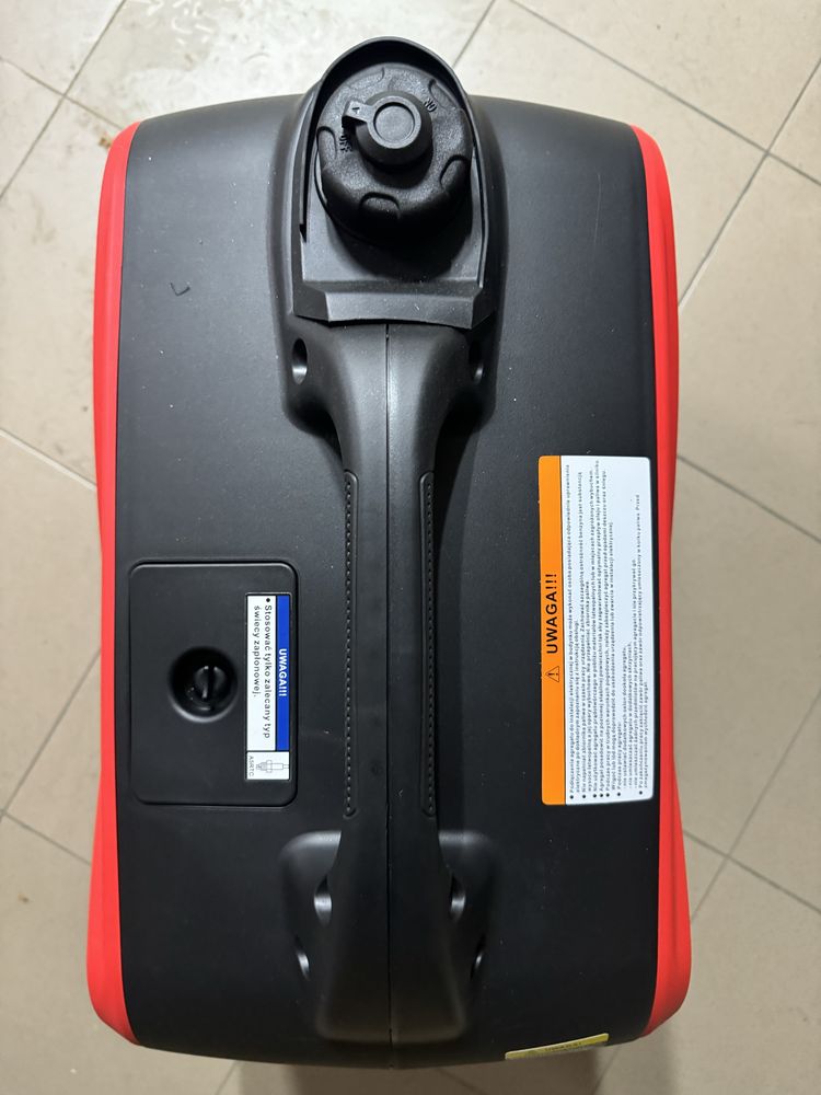 новий інверторний генератор Fogo F3001is, 2,5кВт