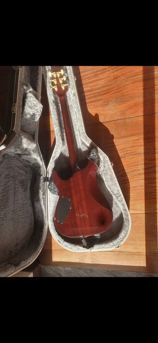 OPORTUNIDADE ÚNICA! Guitarra Schecter Classic  em excelente estado kit