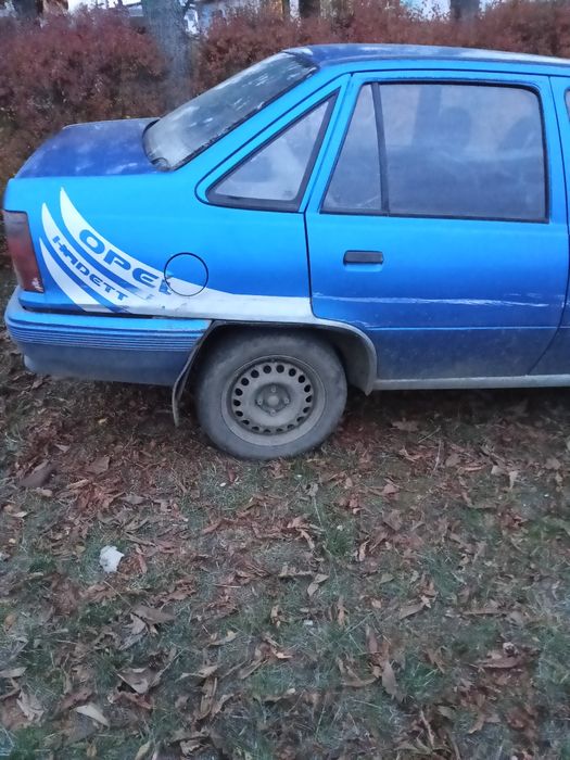 Продам хороший автомобиль