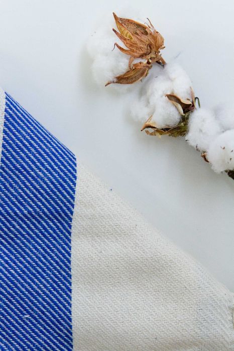 Wielofunkcyjny Bawełniany ręcznik Pestemal 100x180 niebiesko kremowy