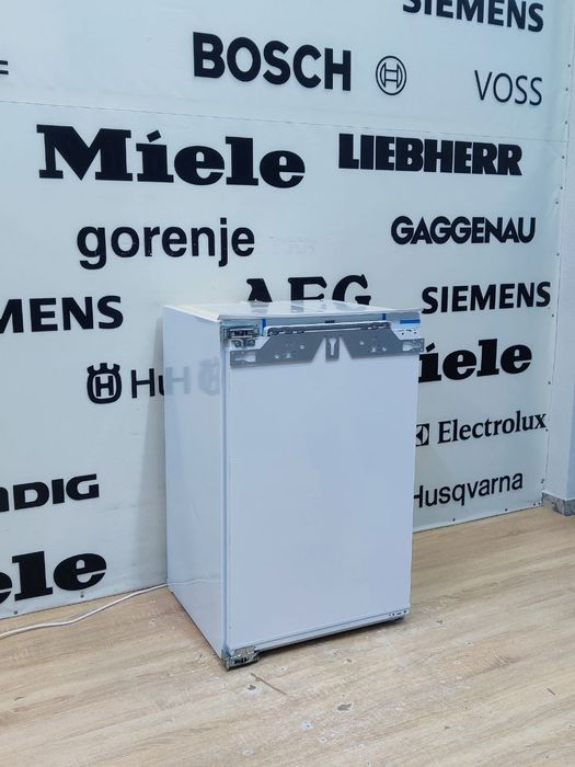 MIELE™FN32202i. ТОП! Вбудована морозильна камера. 2020. Germany