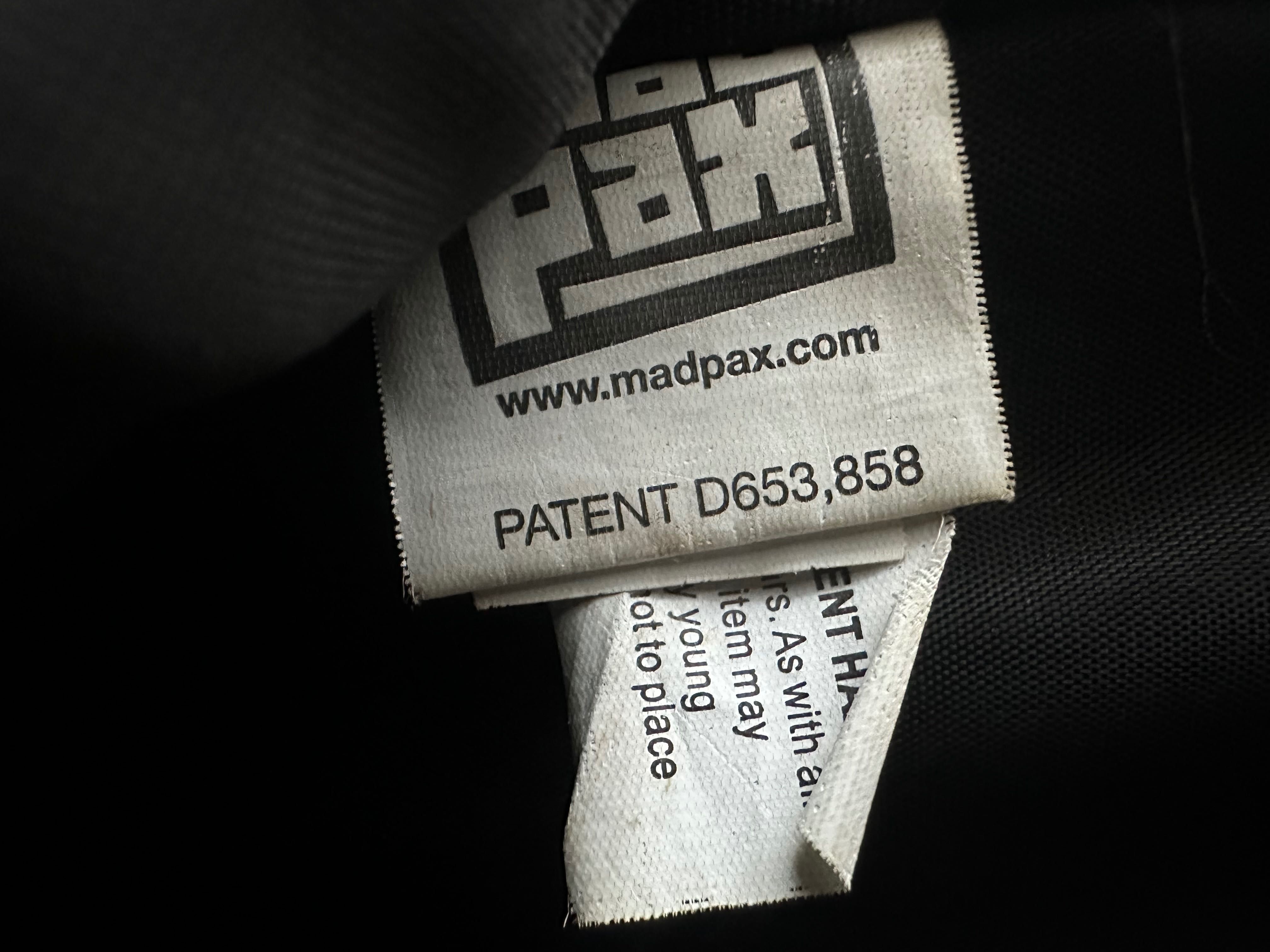 Рюкзак MadPax mini з шипами