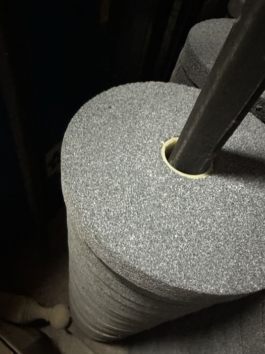 Lote de 308 pedras de amolar