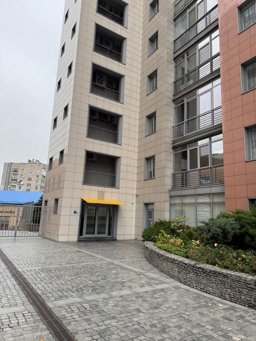 Оренда 4к квартири ЖК Дует, Центр, Набережна