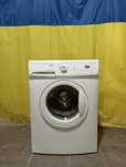 Стиральная машина Zanussi на 7 кг ZWH7120P