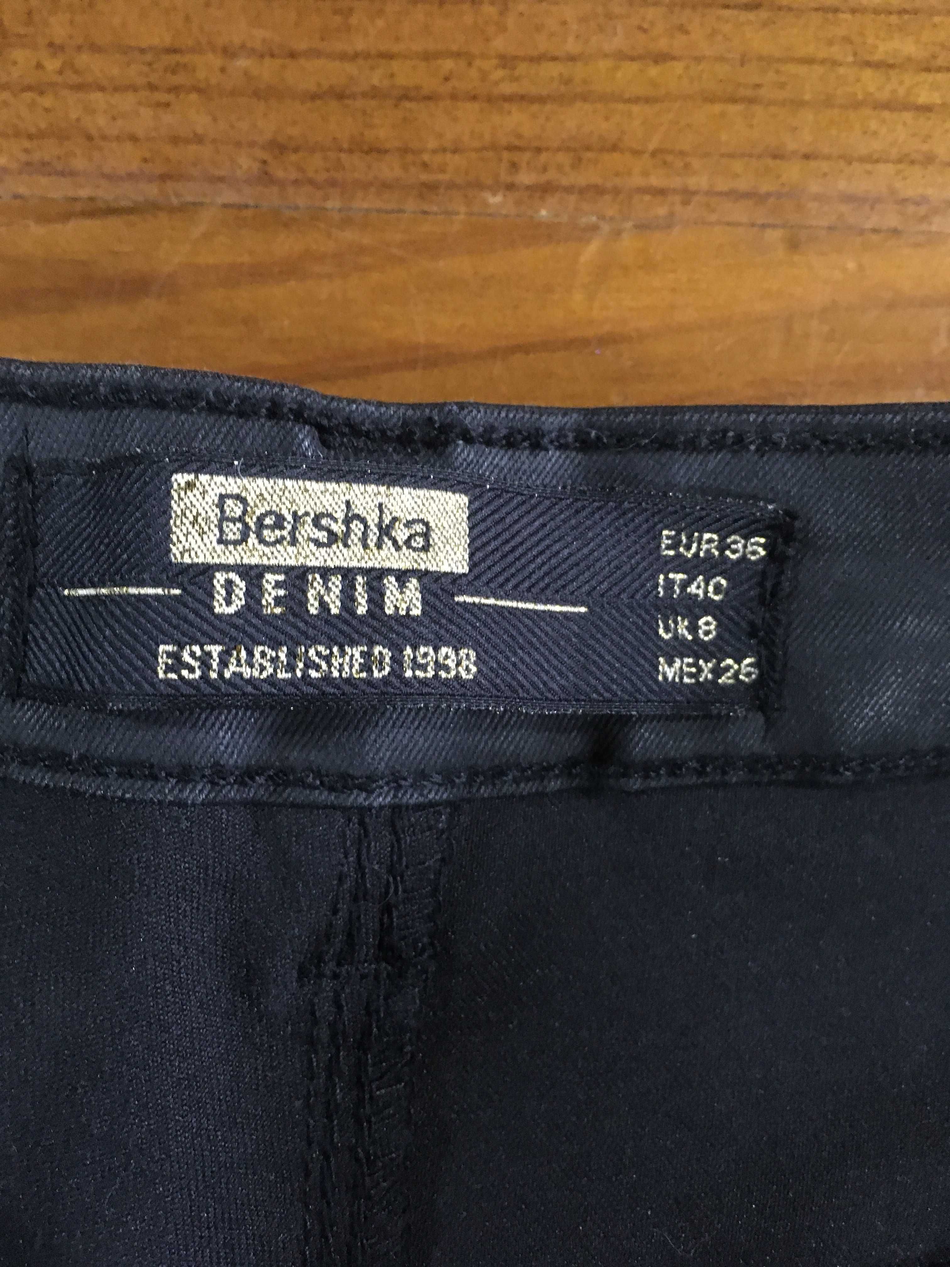 Calção:  Bershka Denim , Tam. 36