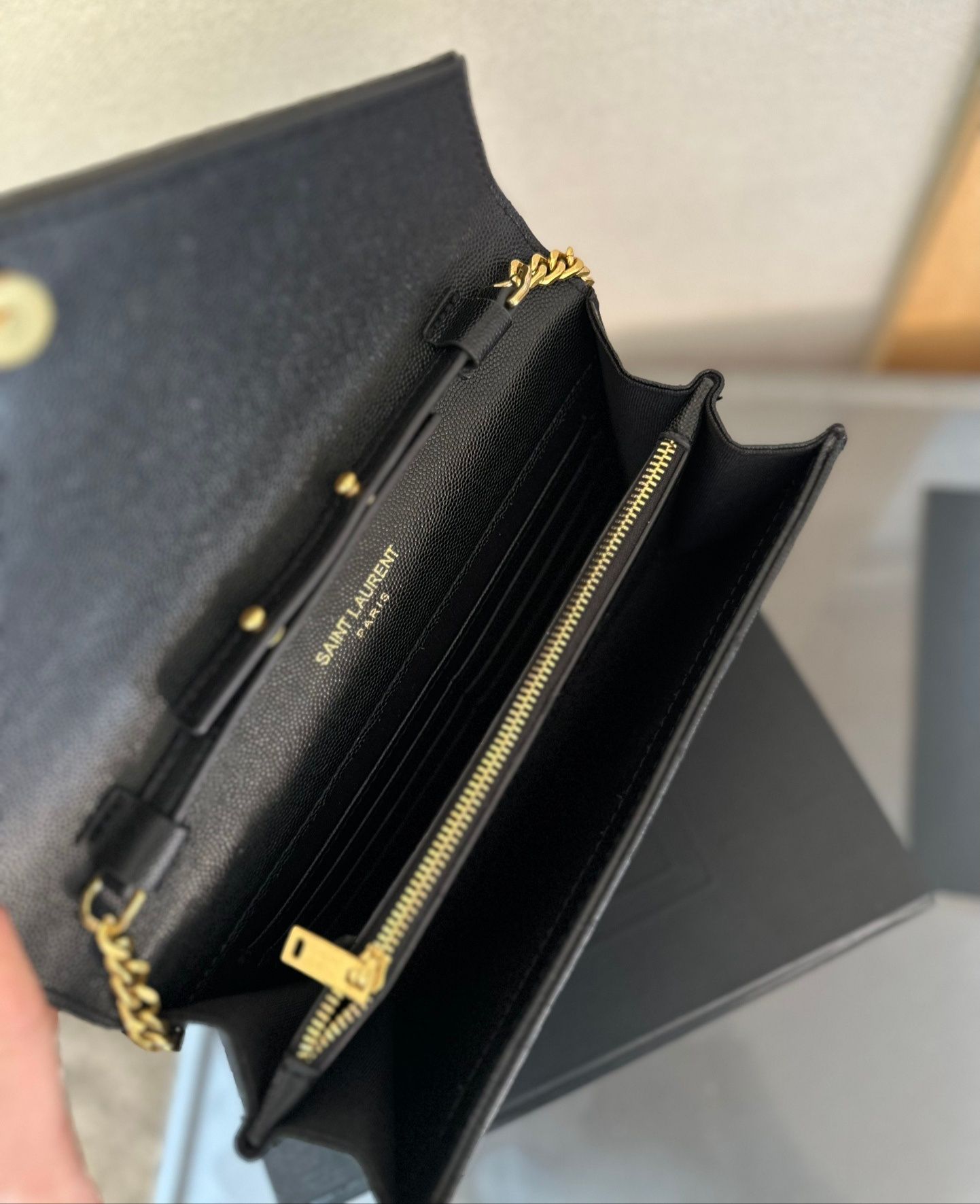 Клатч сумка YSL Saint Laurent WOC | чорна з золотом