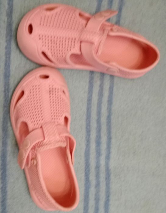 Босоножки детские