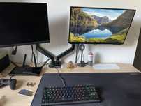 Sprzedam komputer stacjonarny+monitory