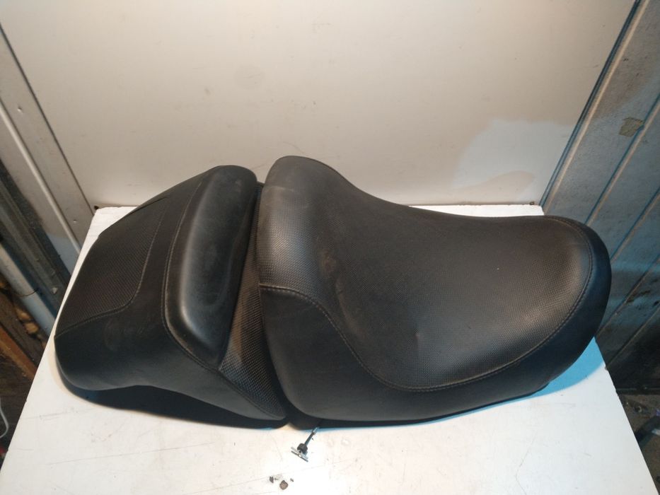 Harley Davidson v rod muscale siedzenie kanapa