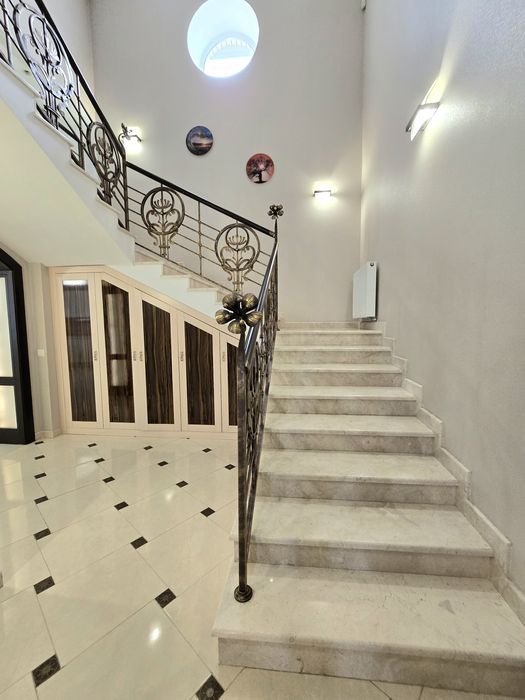 Оренда автономного будинка 350 м2 з охороною с. Гатне 3 км Теремки