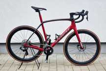 TREK Domane SL6 AXS Rival AEOLUS 51 pro