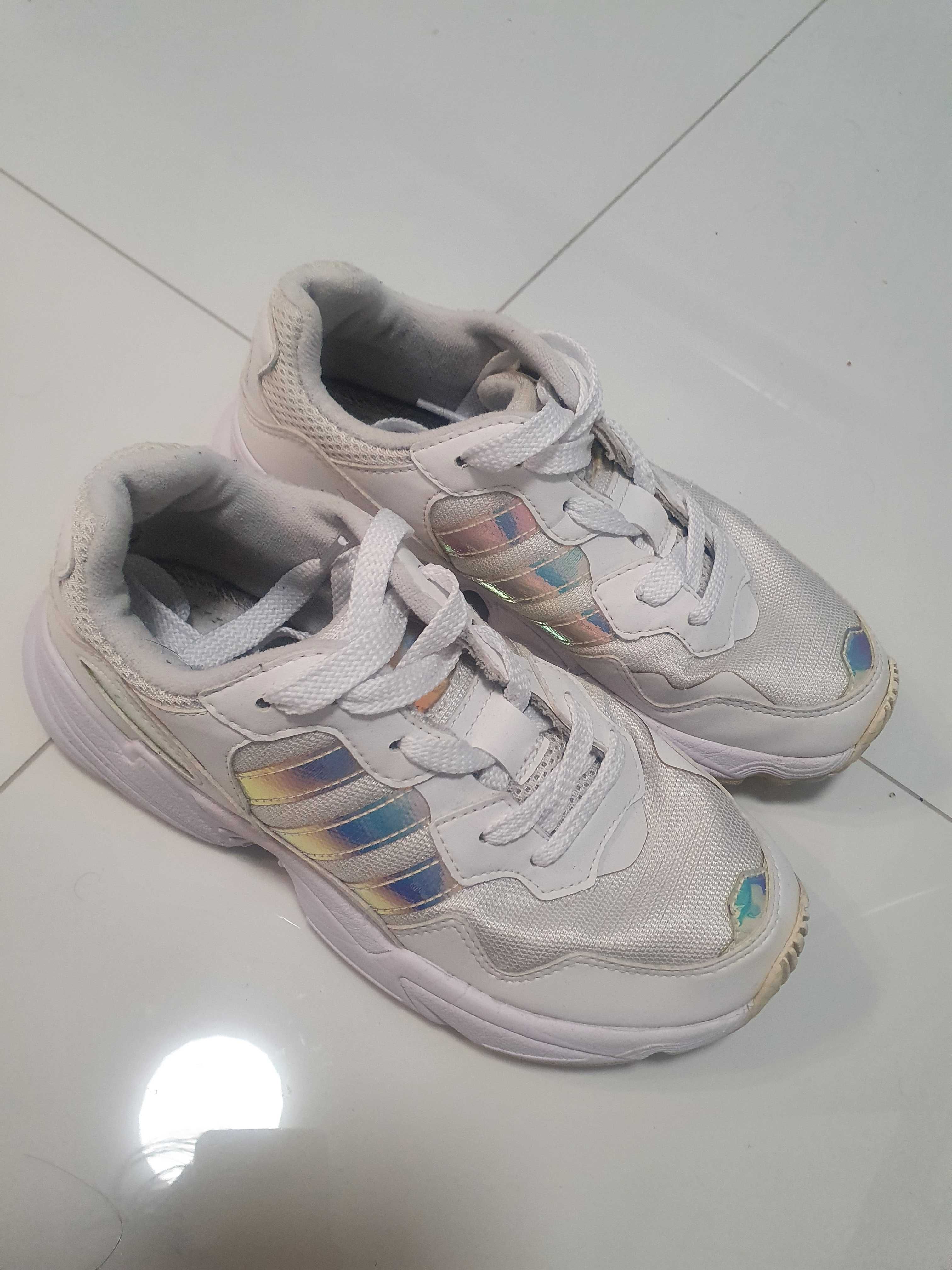 Buty Adidas young 96