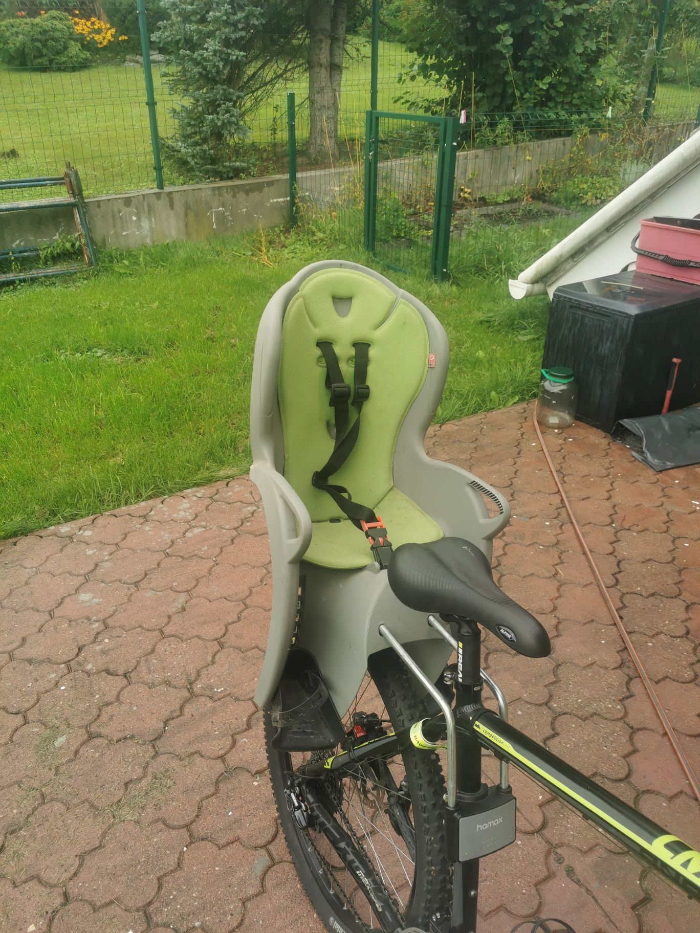 HAMAX fotelik rowerowy dla dziecka