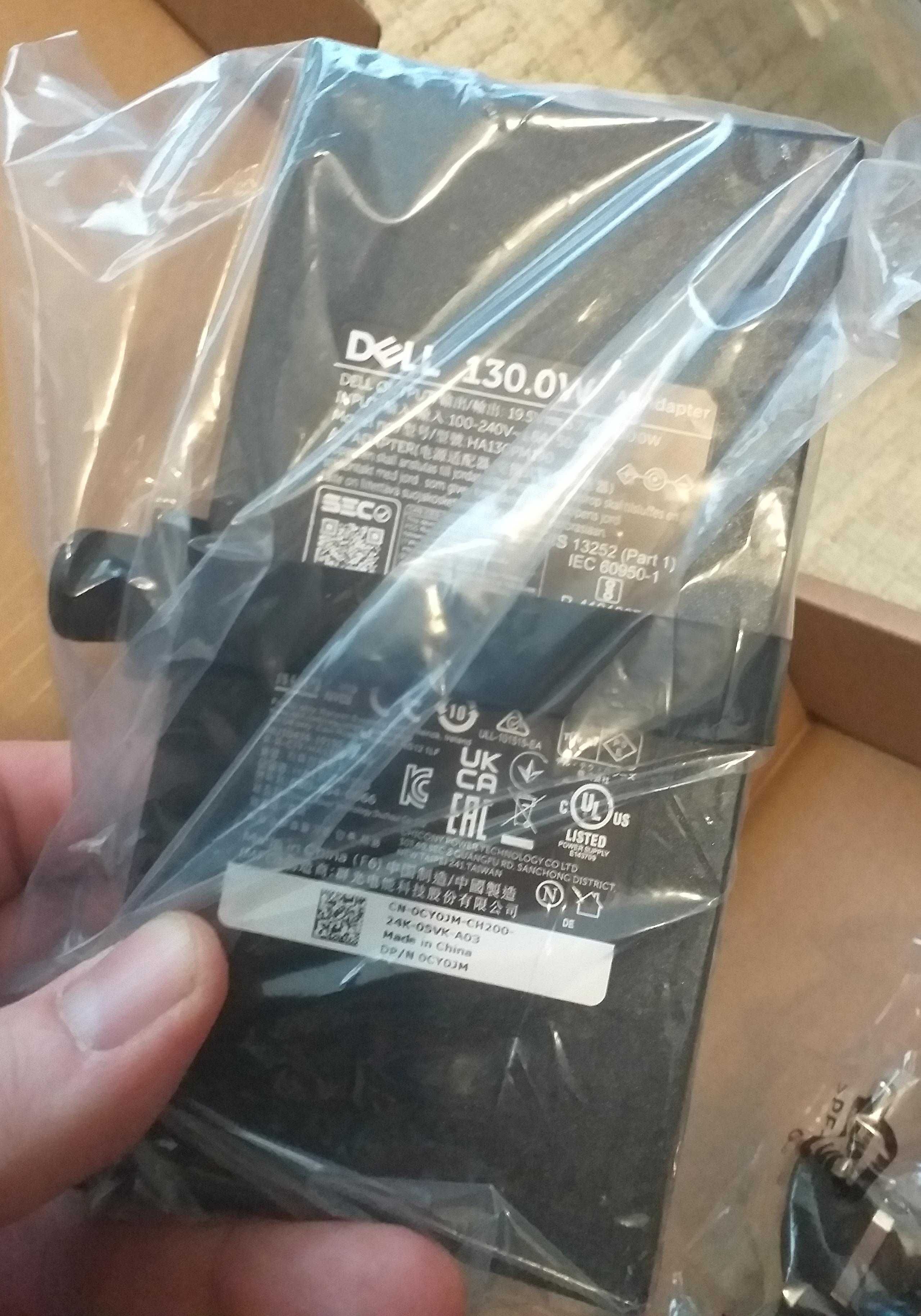 Stacja dokująca DELL WD19S130W