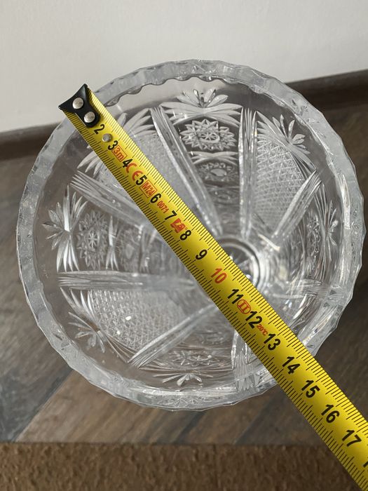 Ваза кришталева