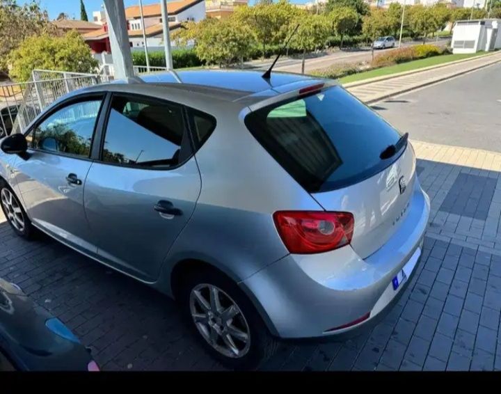 SEAT Ibiza 2008 cinza