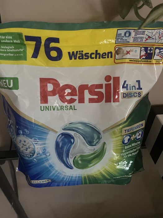 Kapsulki do prania Persil 76 szt
