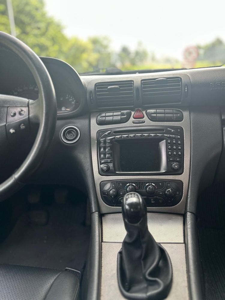 Mercedes-Benz C220cdi SPORT COUPE w203