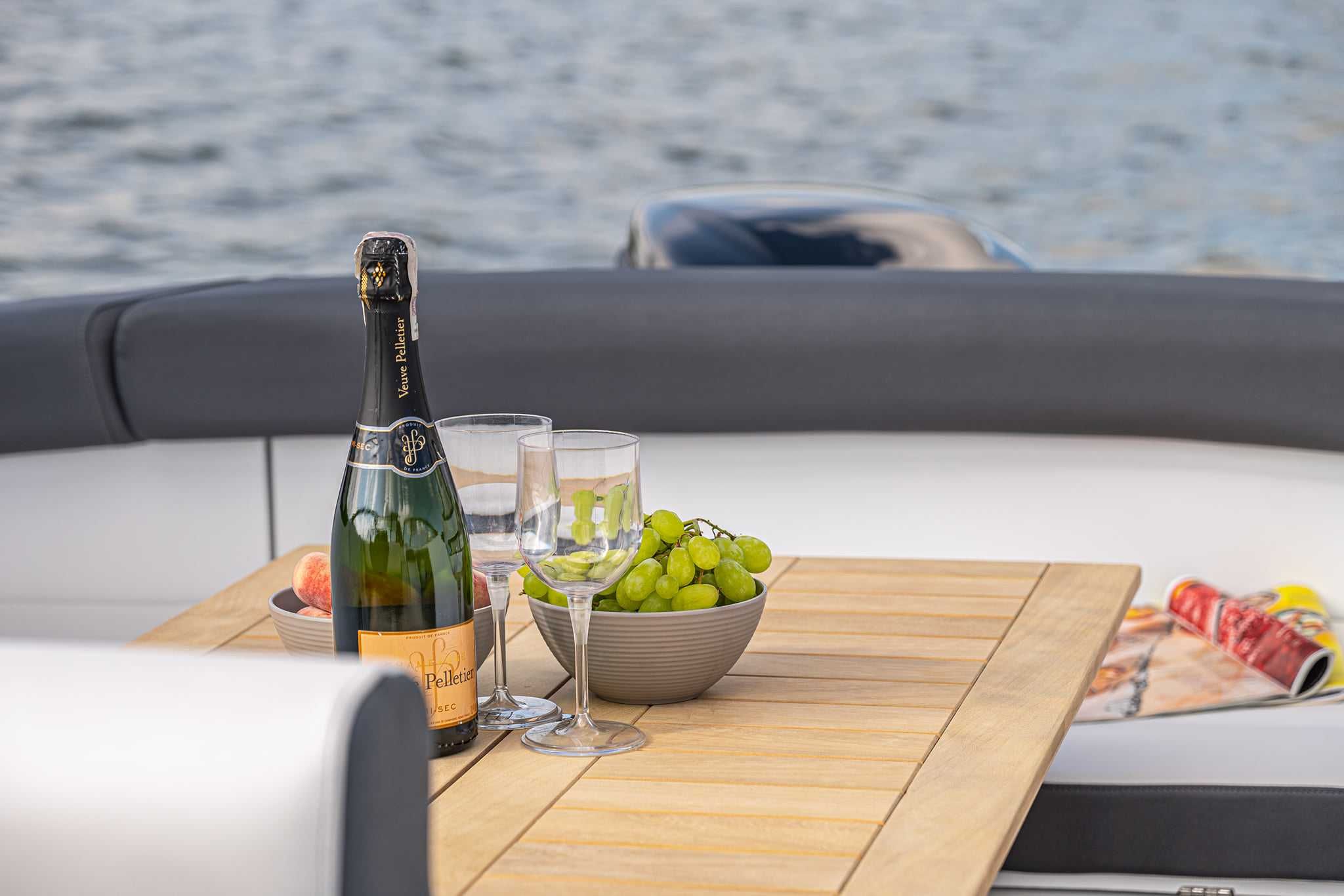 Sun sail wynajem łodzi motorowej MASSIV 695 Gdynia Gdańsk Sopot Hel