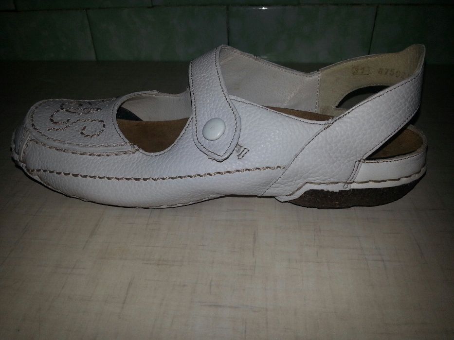 Новые белые женские сандалии/босоножки Rieker 37 размер