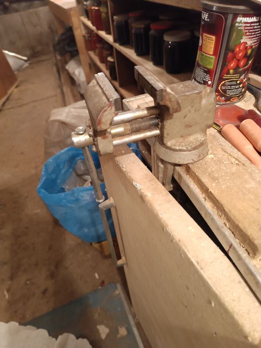 Лещата тиски слесарные для верстата