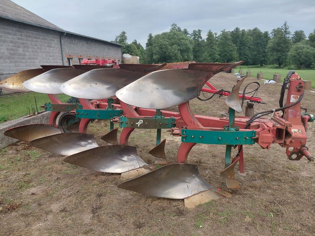 Pług kverneland em 100