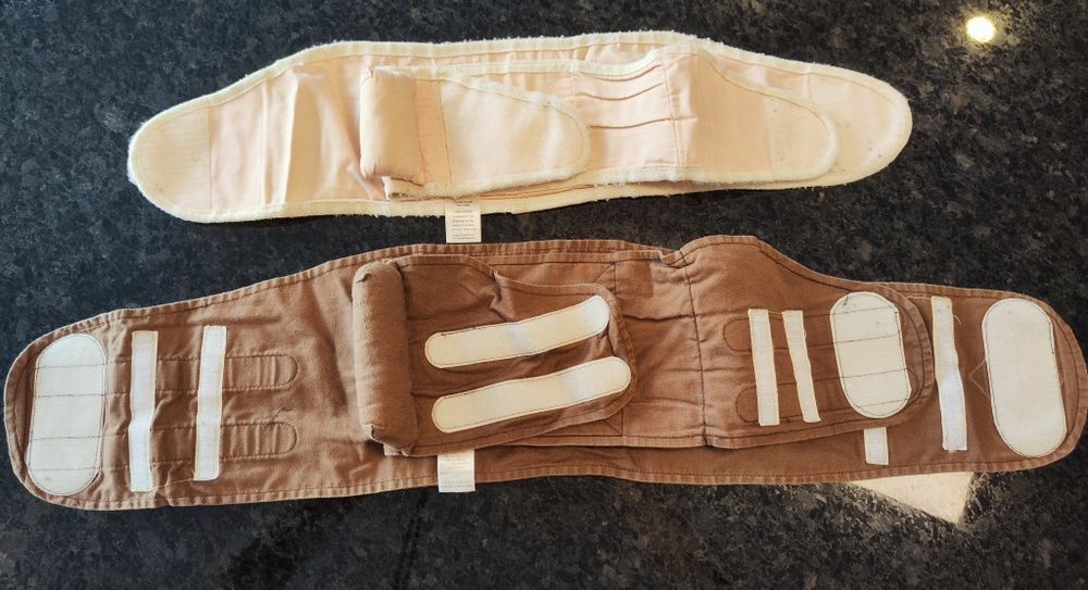 Baby swaddle by Anna&Eve