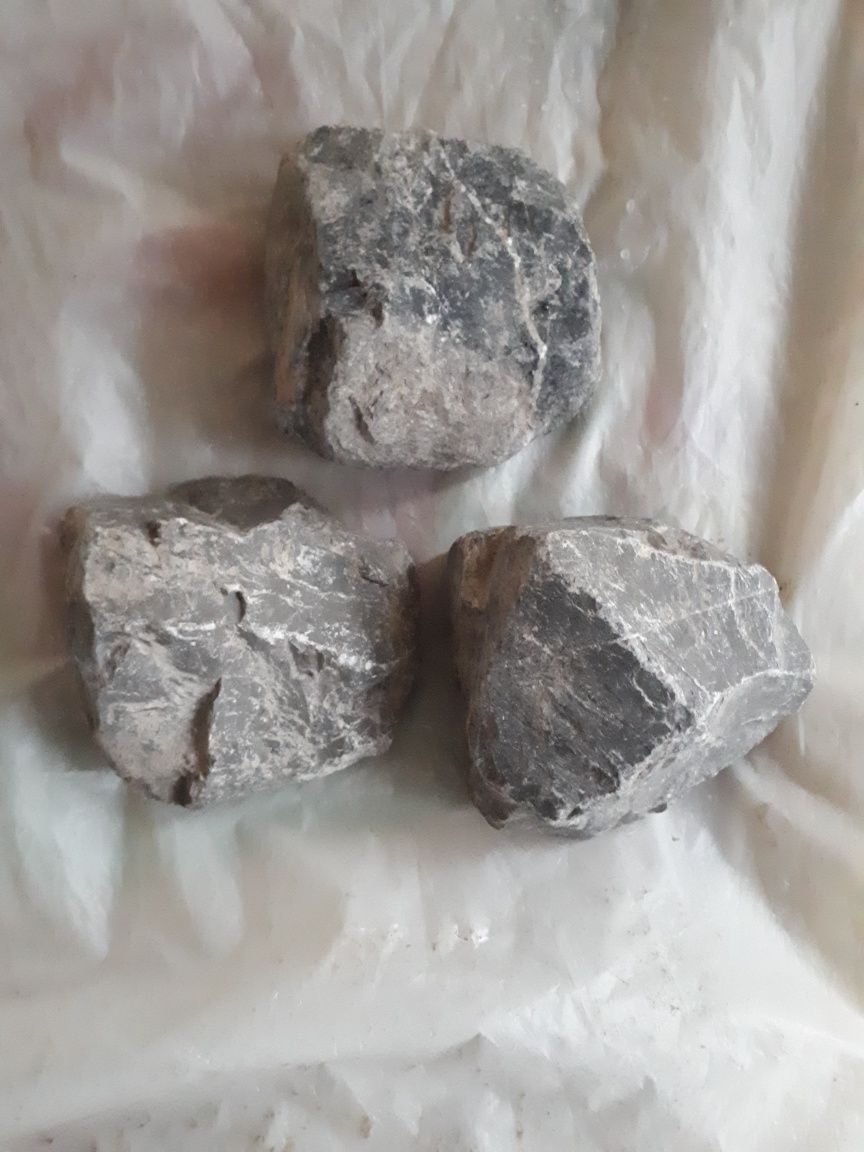 Продам натуральный камень для  печи каменки.