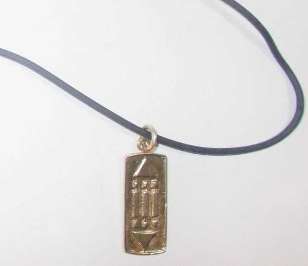Wisiorek symbol Atlantów Amulet Ochronny srebrny metal