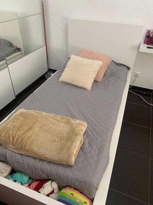 Cama de solteiro Ikea