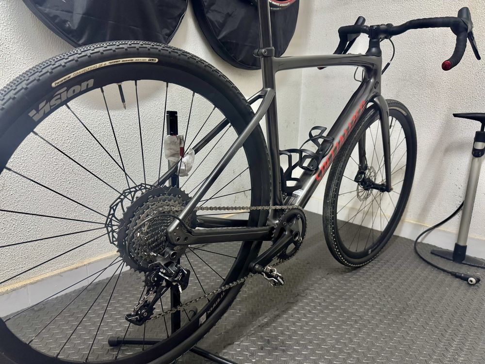 Gravel Specialized Diverge carbono