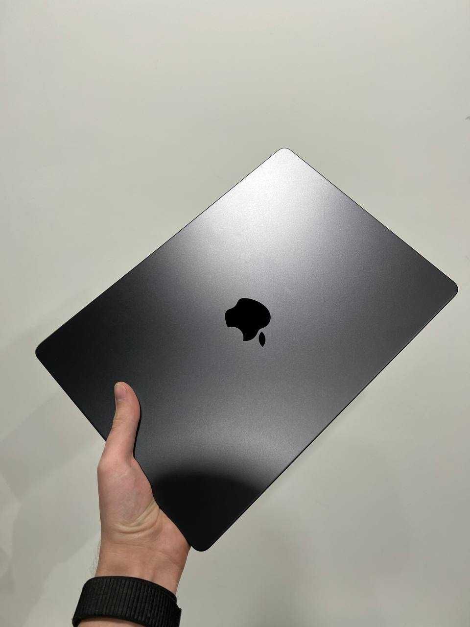 Макбук Apple MacBook Pro 14" M3 Max/36GB/1TB Space Black 2023 (MRX53)