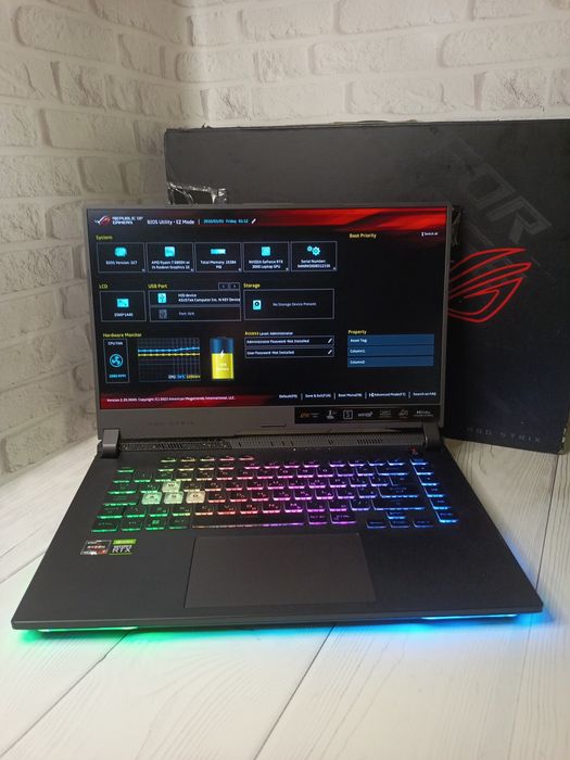 Ноутбук геймерський ASUS ROG Strix G15 G513R RYZEN 7 RTX 3060