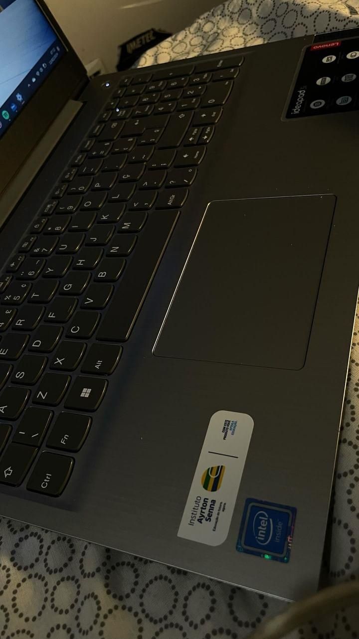Lenovo iedeapad 3