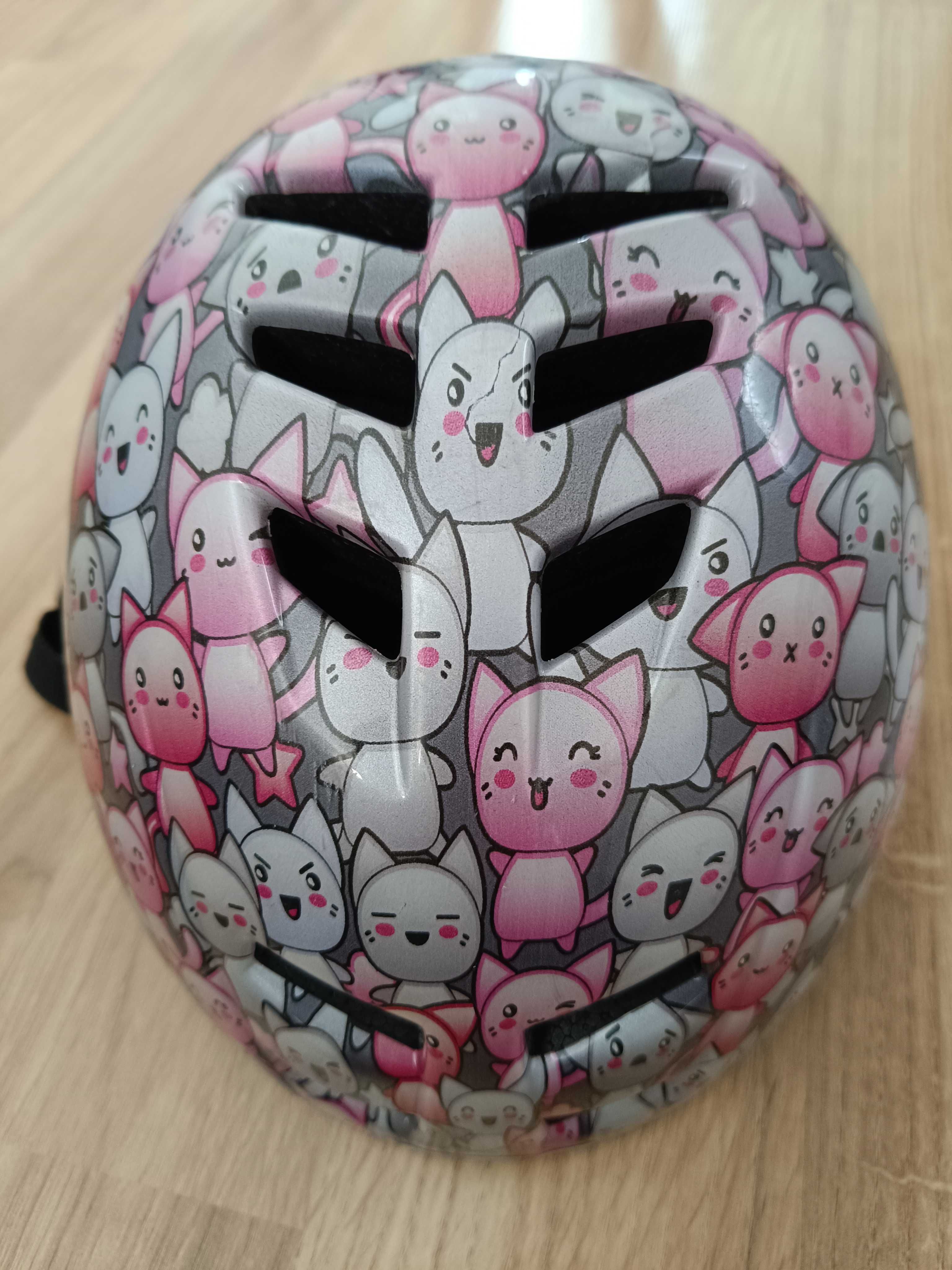 Kask w kotki 49/53