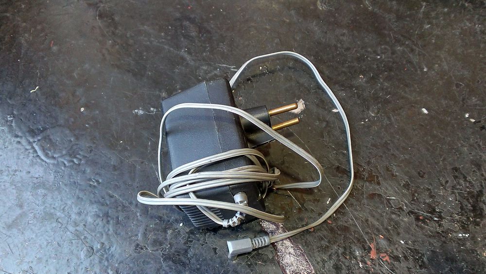 Блок (адаптер) питания 12v 1000mA (+центральный) СССР