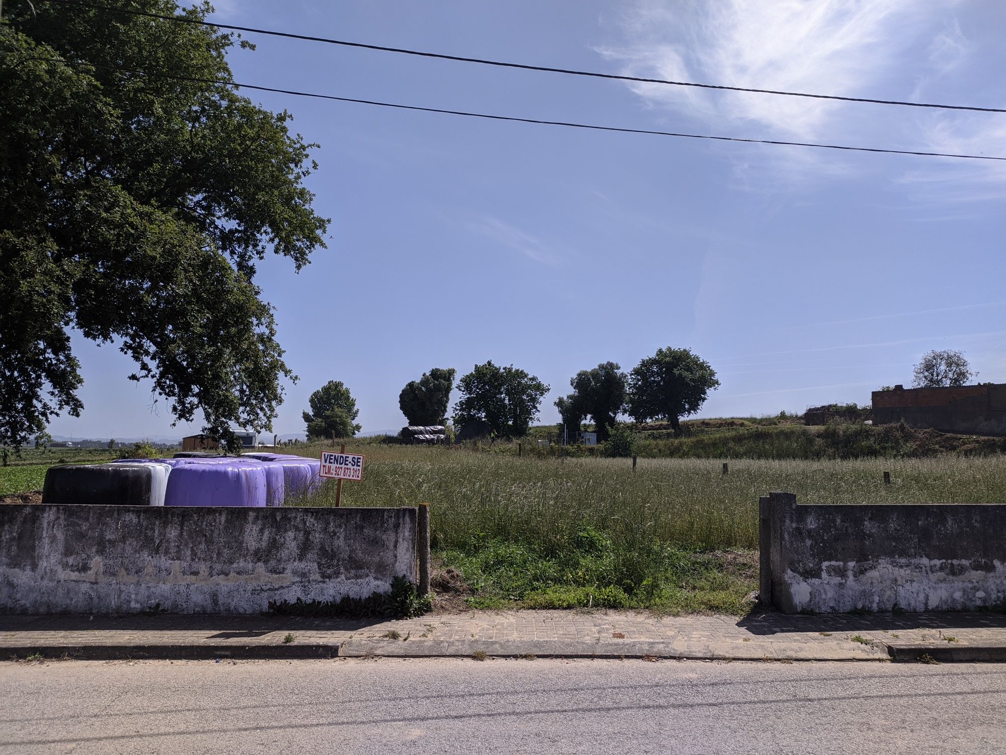 Terreno de construção Salreu