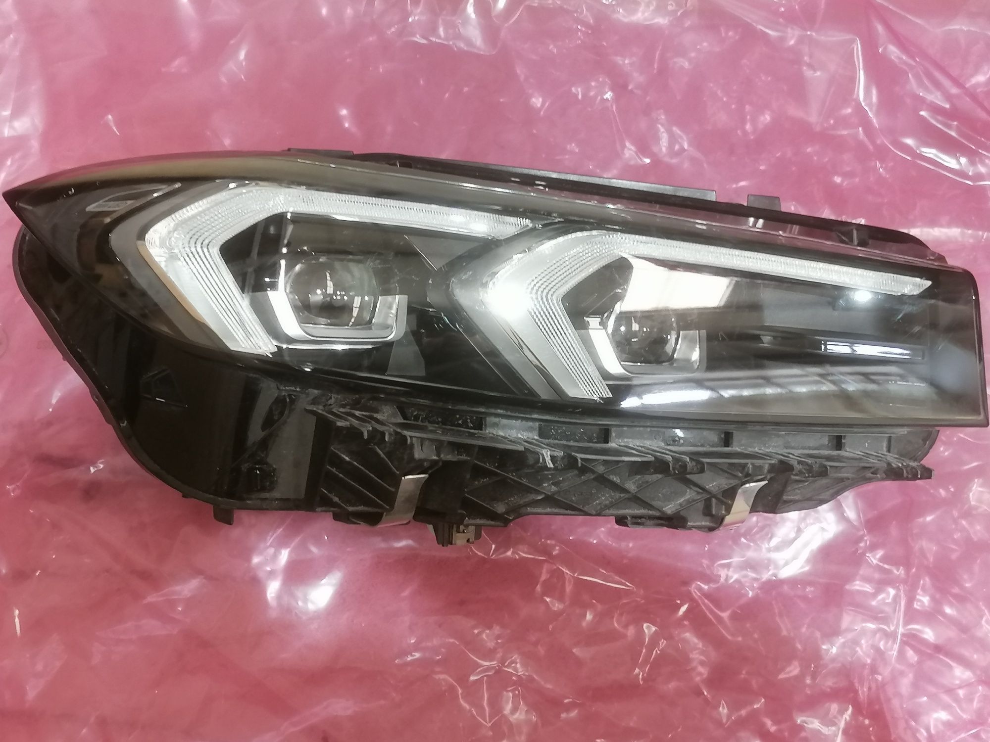 Farol LED BMW série 3 G20 G21