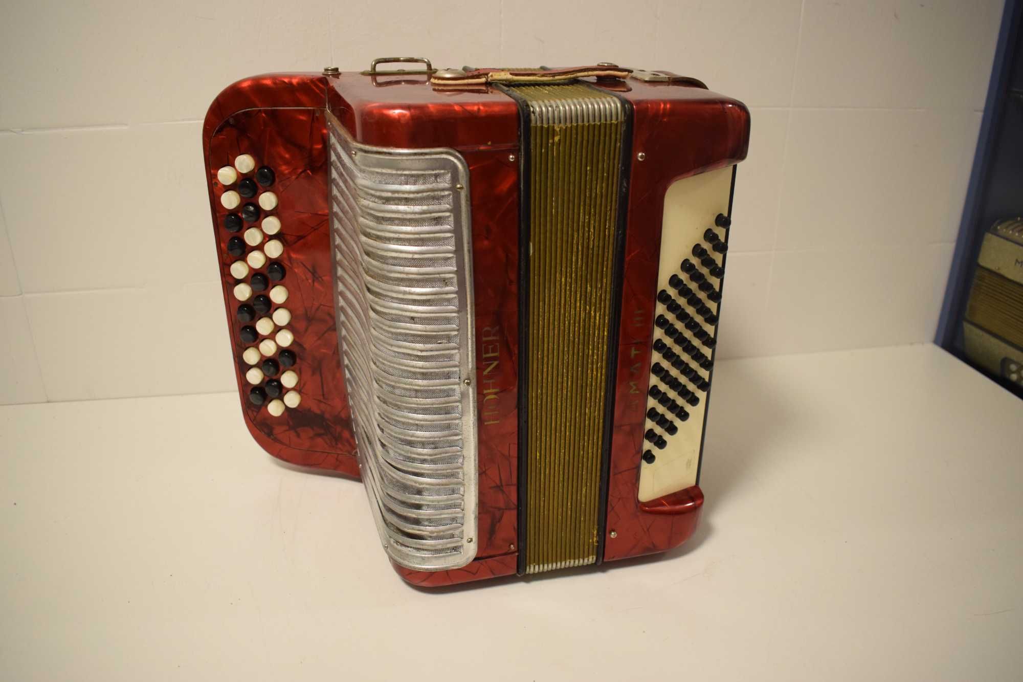 Acordeao Hohner Amati 2 Voz 48 Baixos, N 013