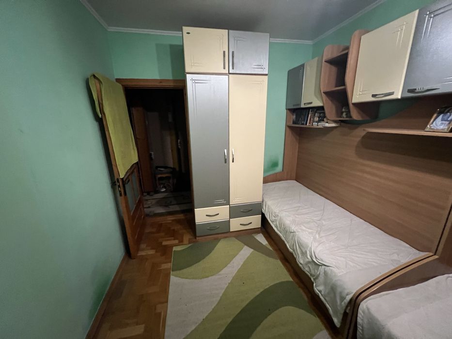 Меблі в дитячу кімнату (повний комплект)