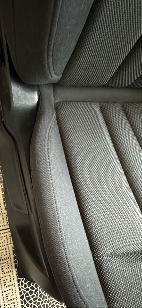 Передні сидіння крісло Audi A4 B9 водійське пасажарське Сиденье кресло