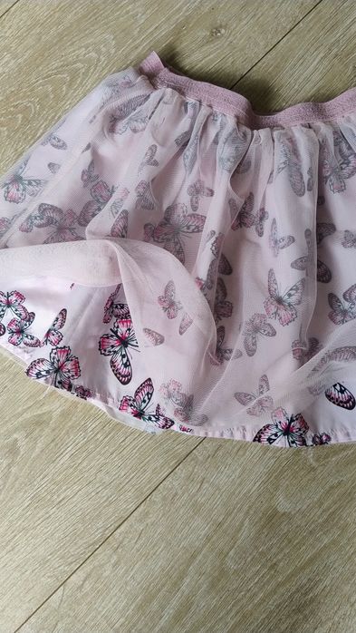 Spódniczka H&M tiulowa r. 104 różowa w motyle dziewczęca