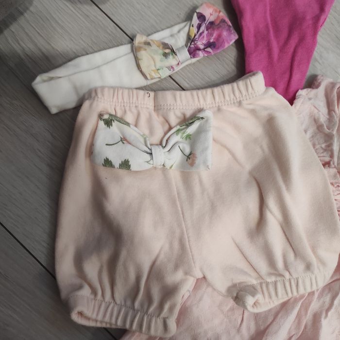 Paczka ubranek dla dziewczynki 62 body sukienki