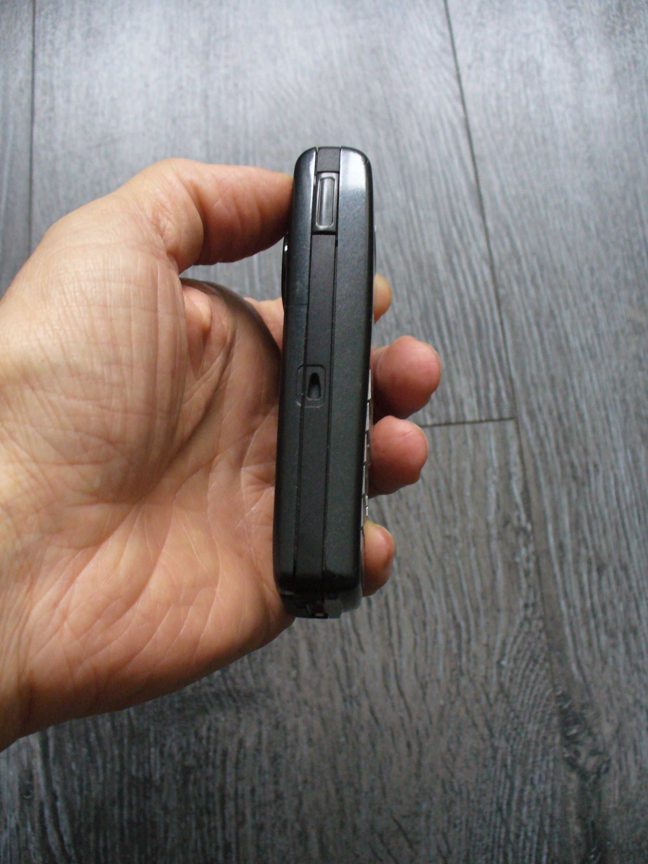 Telemóvel Nokia 6230i