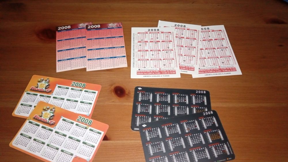 Calendários do anos 2000 & 2020.
