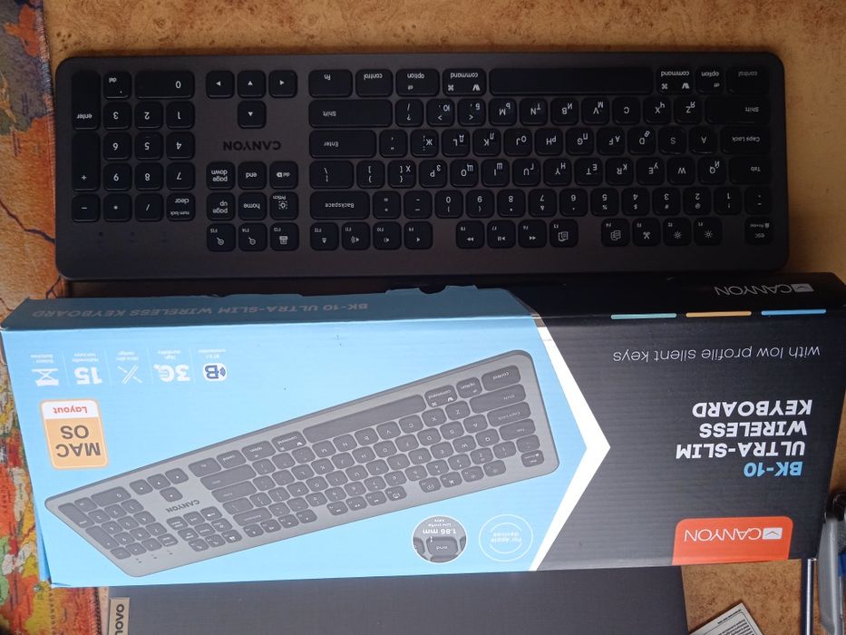 Без провідної клавіатури для Mac / iPhone / iPad