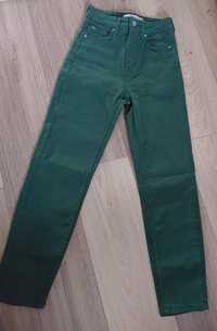 spodnie stradivarius rozm 34 (xs) ciemne zielone jeans %